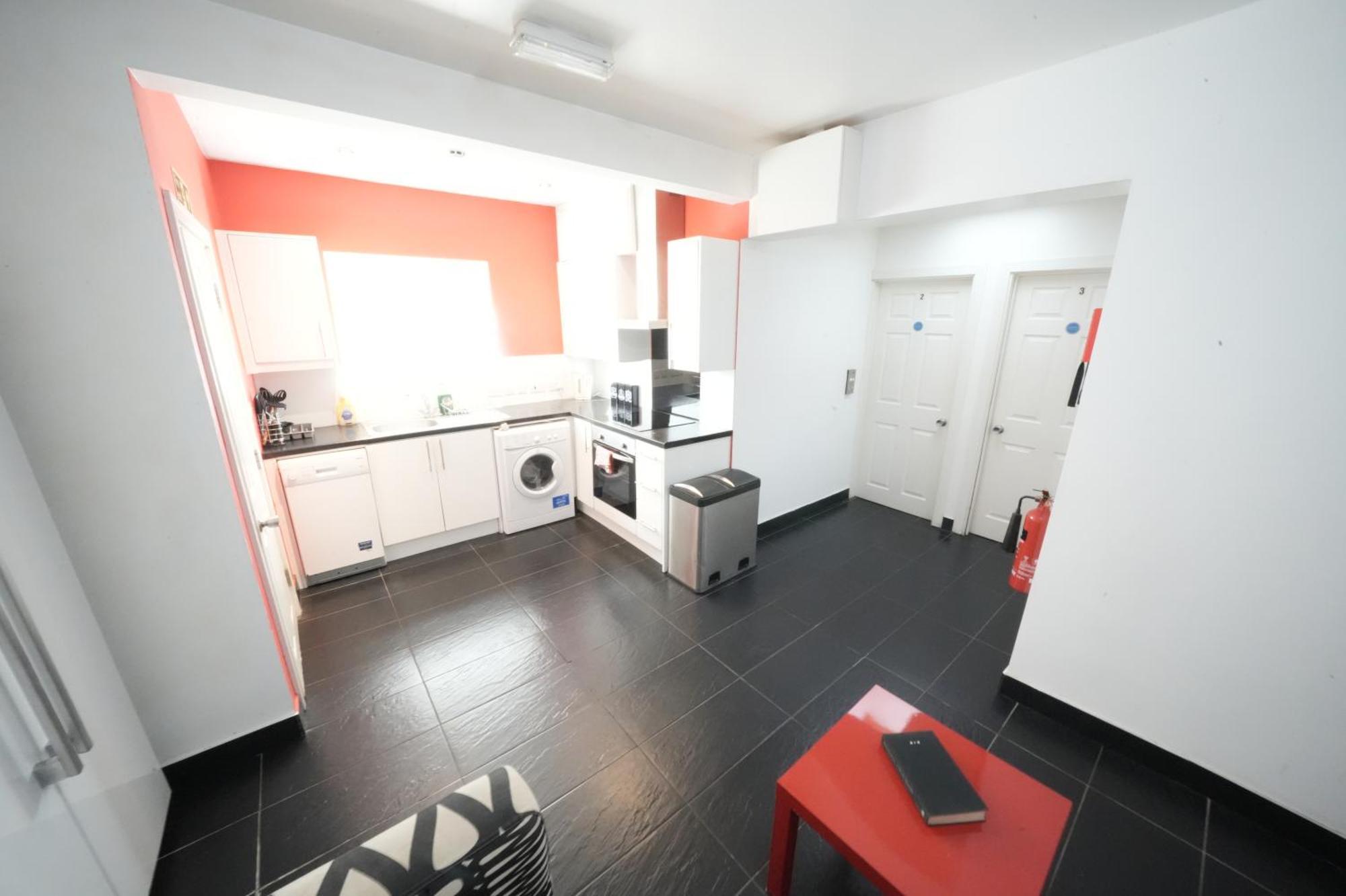 Great Airport Sleep Apartment Harmondsworth Exterior foto