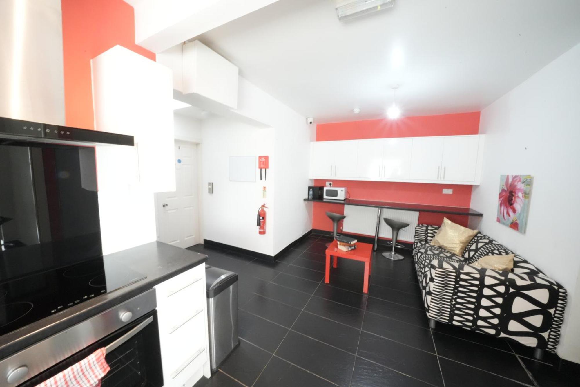 Great Airport Sleep Apartment Harmondsworth Exterior foto