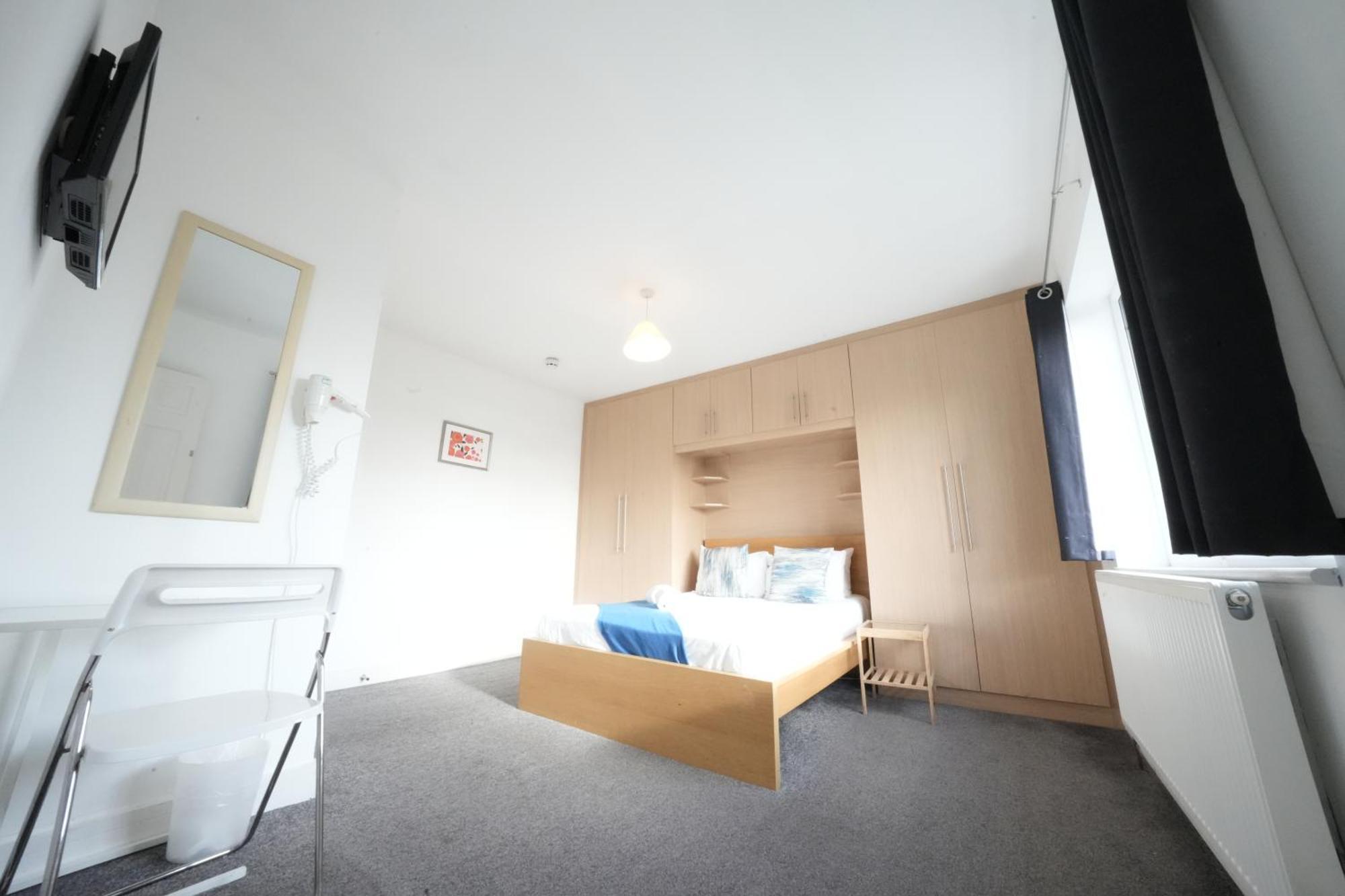 Great Airport Sleep Apartment Harmondsworth Exterior foto